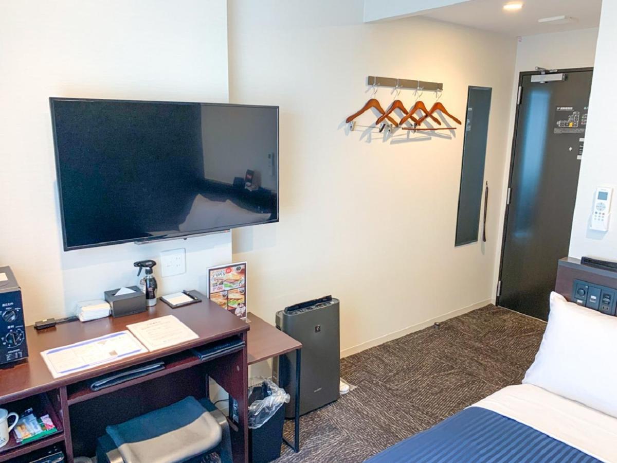 Hotel Livemax Nishinomiya Esterno foto
